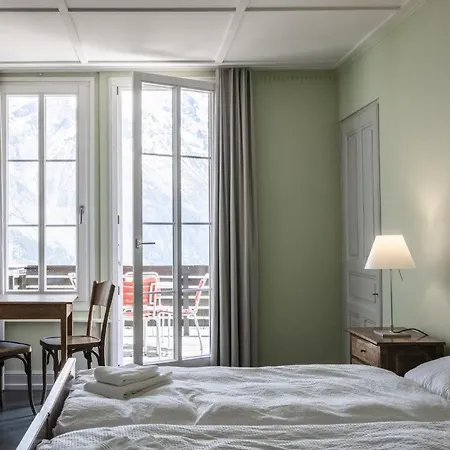 Regina 2* Мюррен