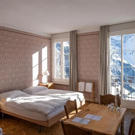 Mini-hôtel Regina 2*