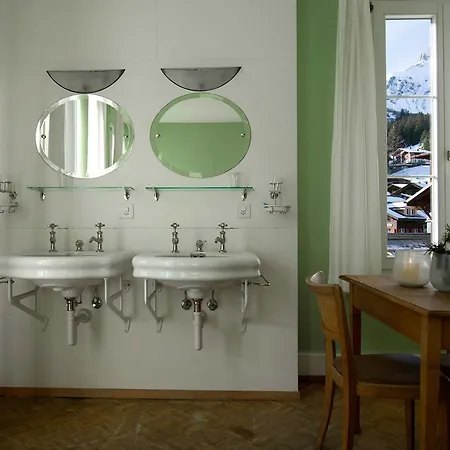 Regina Fogadó Mürren